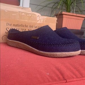 Haflinger Clog size 39